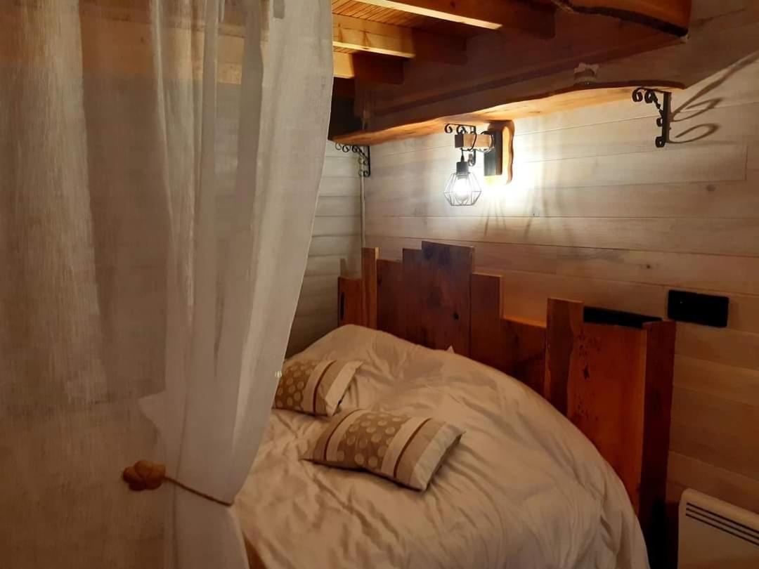 Maison d'hôtes Tiny House à Saint-Vallier  Extérieur photo