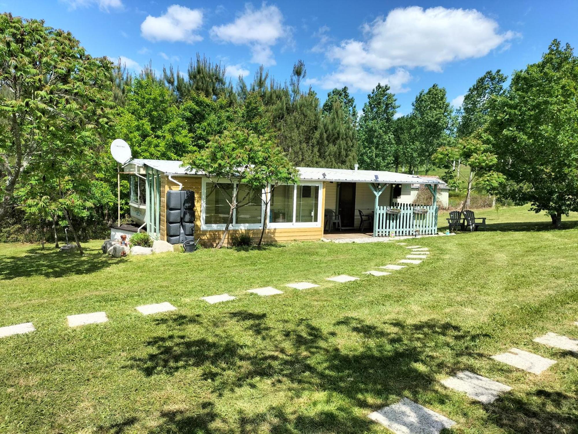 Maison d'hôtes Tiny House à Saint-Vallier  Extérieur photo